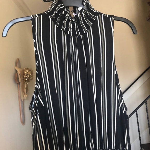 Striped Jumpsuit - Picture 5 of 8